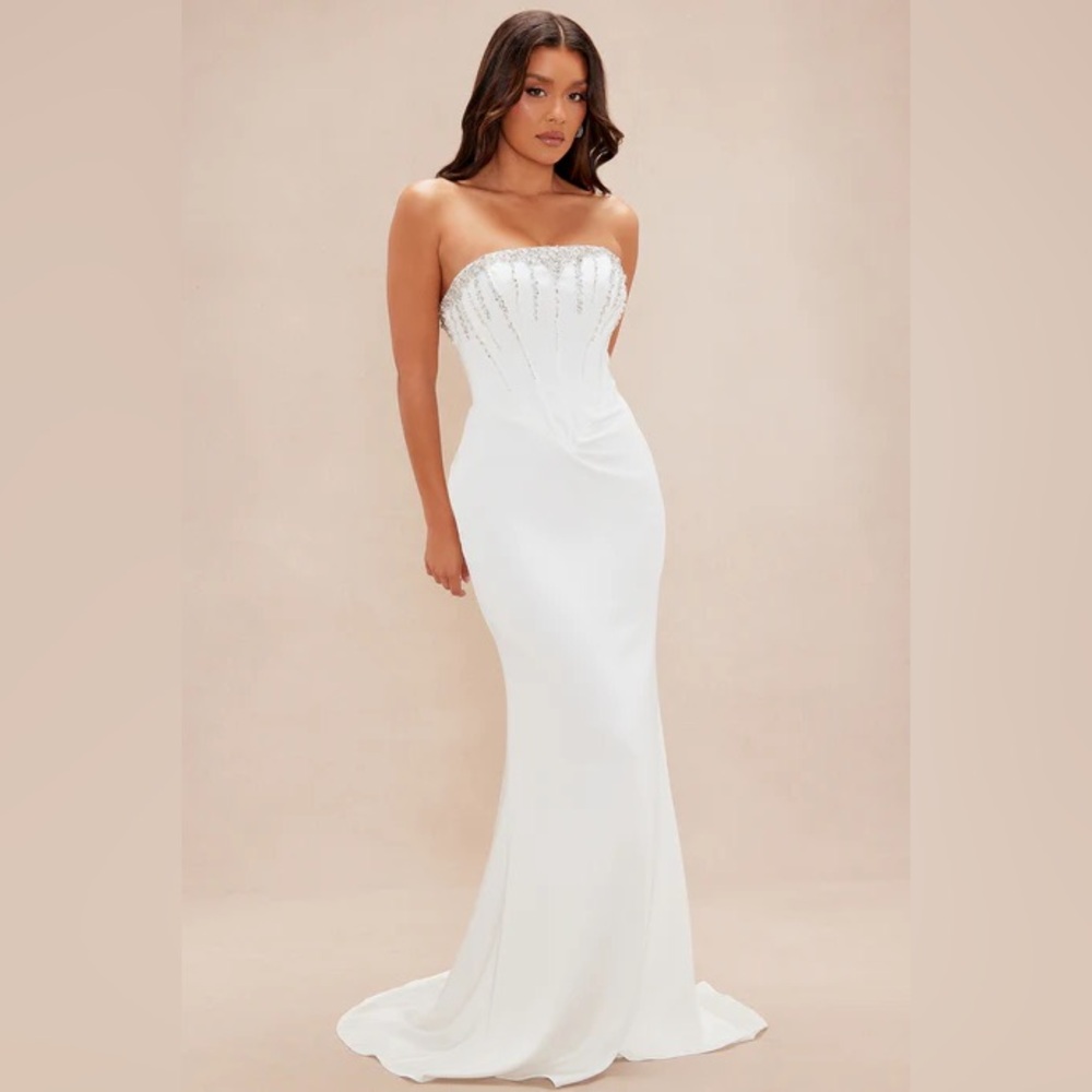 Fashion Nova White Maxi Dress